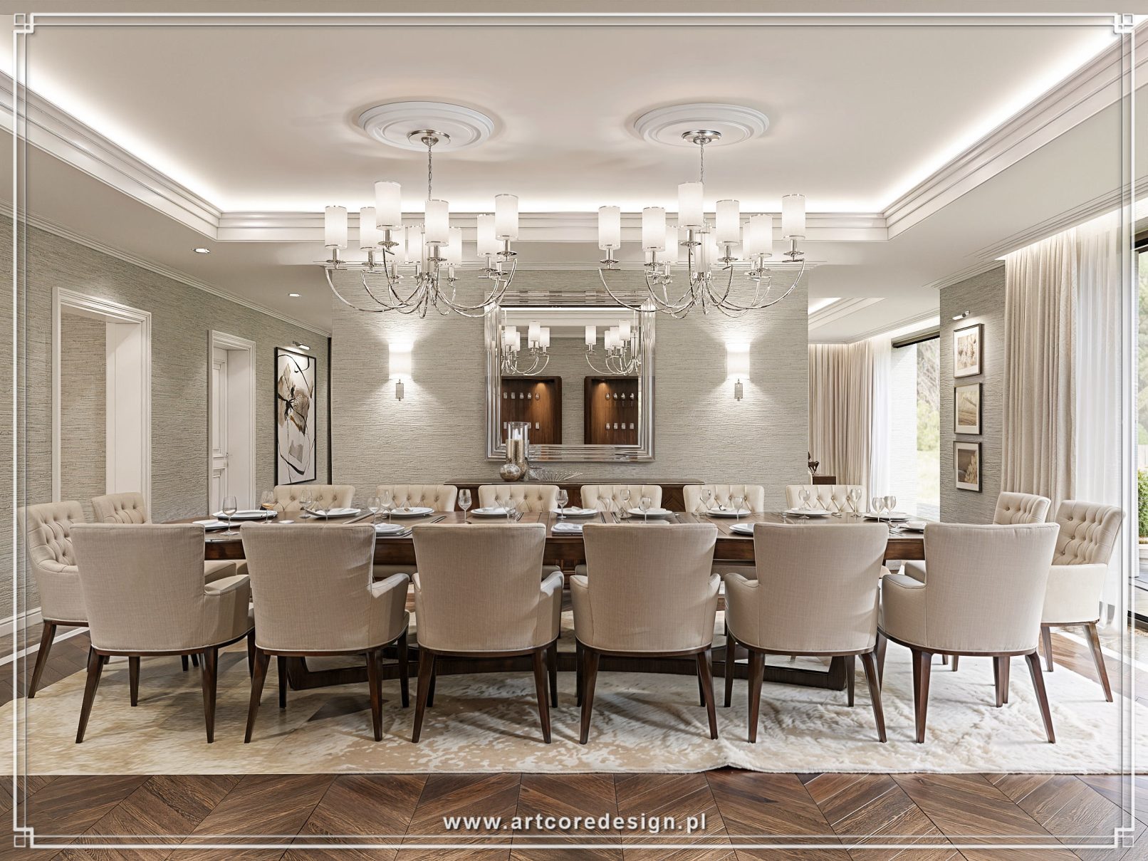 Elegancka jadalnia w stylu modern classic zaprojektowana w ramach projektu rezydencji. Długi drewniany stół, tapicerowane krzesła, dekoracyjne żyrandole oraz duże lustro w ozdobnej ramie podkreślają reprezentacyjny charakter wnętrza.